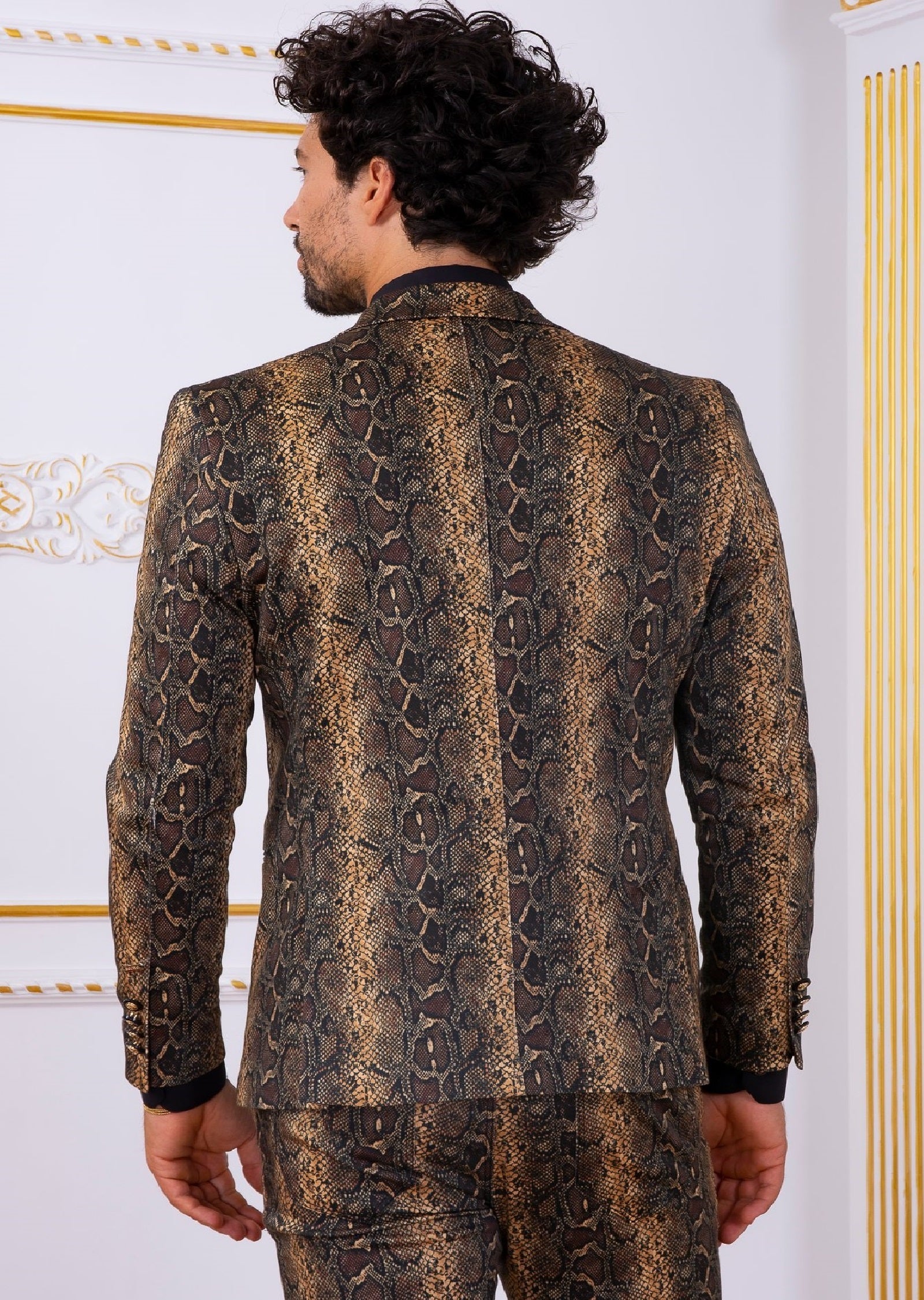 leopard-flocking-peak-lapel-
