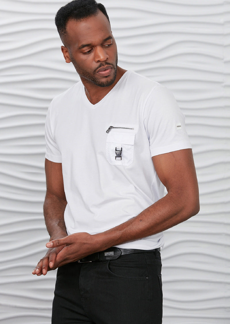 White Buckle Detailed Tee